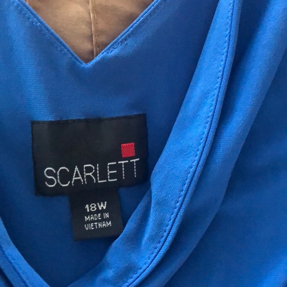 Beautiful Dress - Picture 5 of 7